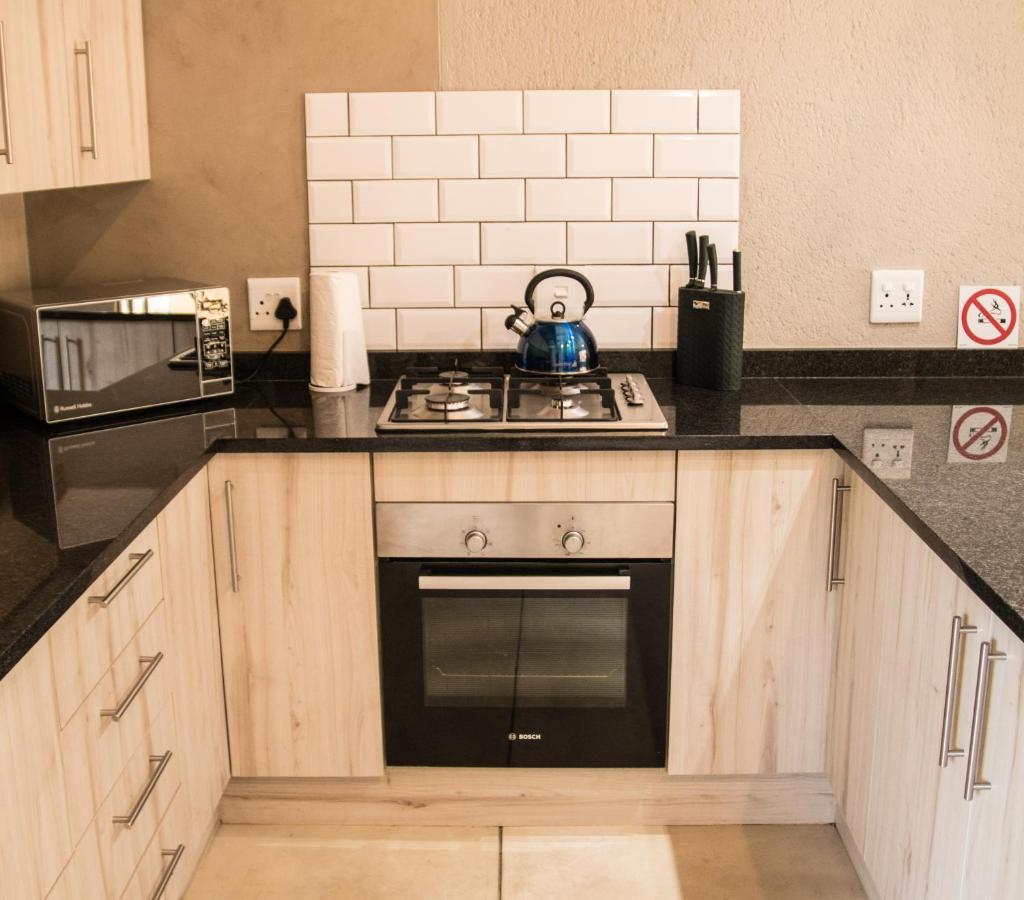 Fairfarren Appartement Hoedspruit Buitenkant foto